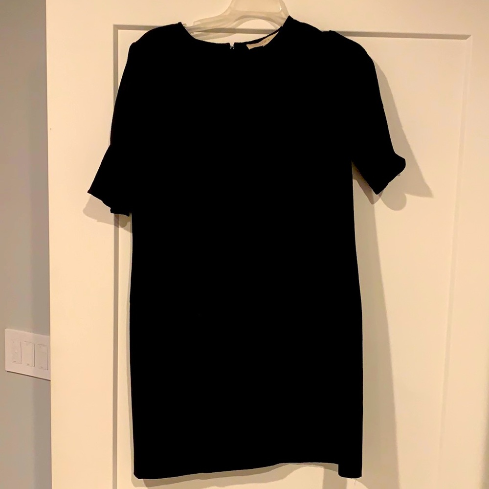 4P  black shift dress with ruffle sleeve loft